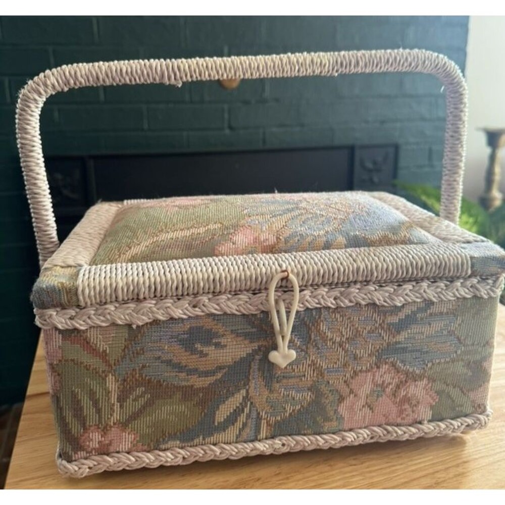 Vintage Singer Sewing Box, Floral Tapestry Wicker Basket, Blue, Pink Satin
